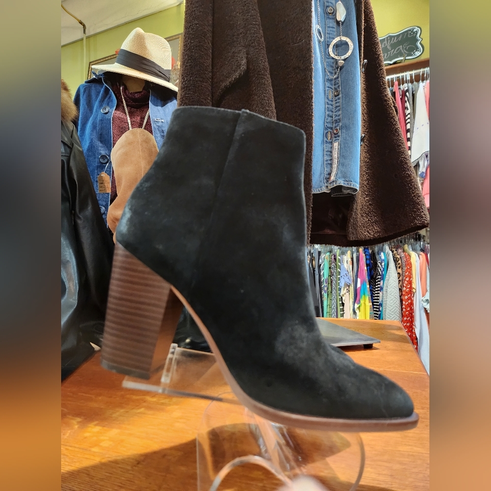 New Sam Edelman Black Suede Leather Boots sz 9.5 medium 5 inch heels